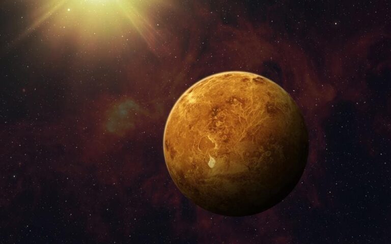 金星絕對是太陽系中的怪胎！