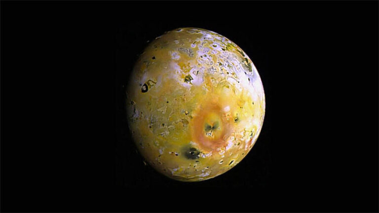 【深度認識】木衛一（Io）——太陽系最火熱的火山世界