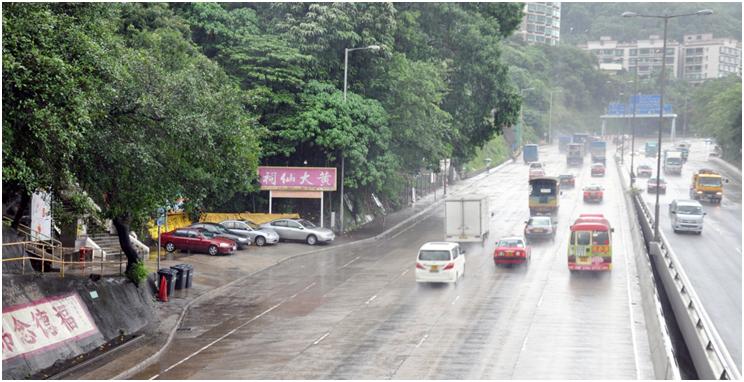全港最震路段！龍翔道&呈翔道長期爛路原因？水泥路面是死症，但為何要等到2026年才改鋪瀝青？