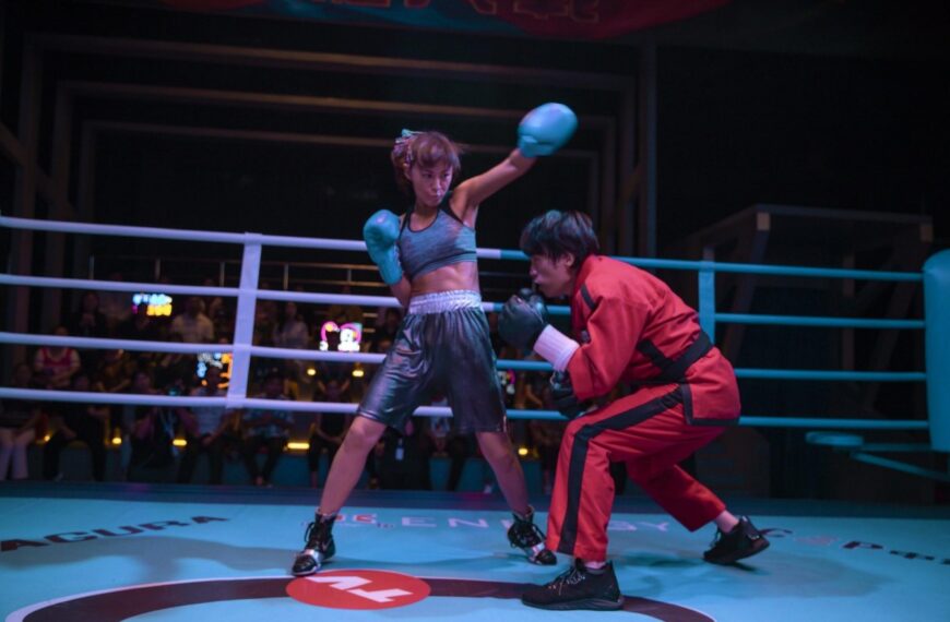 《乜代宗師》影評：黃子華的喜劇野心與電影失衡 (評分：68/100)