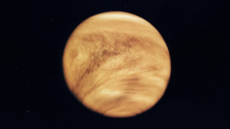 離奇的金星時間觀：一天比一年還長，太陽從西方升起