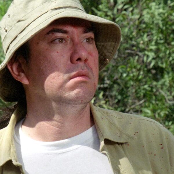 《伊波拉病毒》影評：病態人性與血腥狂熱，...